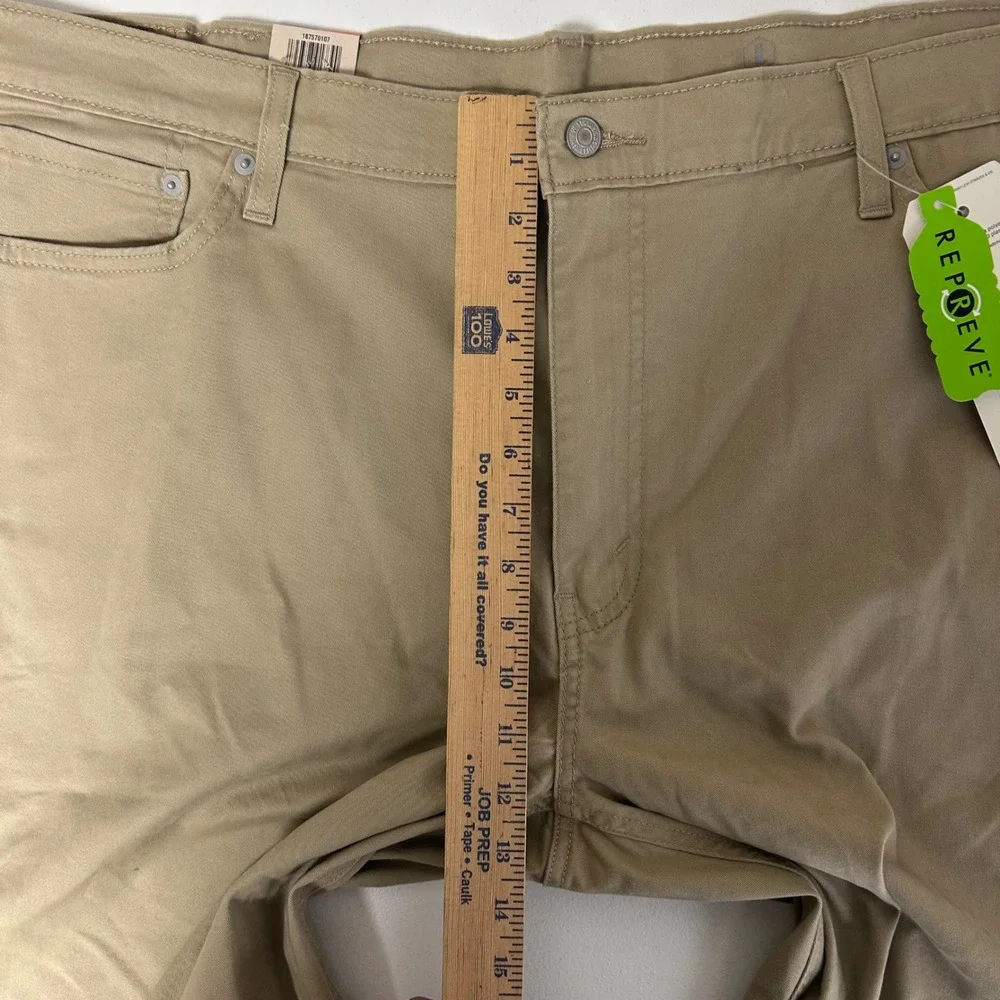 Levi's 541 Athletic Taper Pants Mens 46x30 Khaki Tan All Seasons Tech